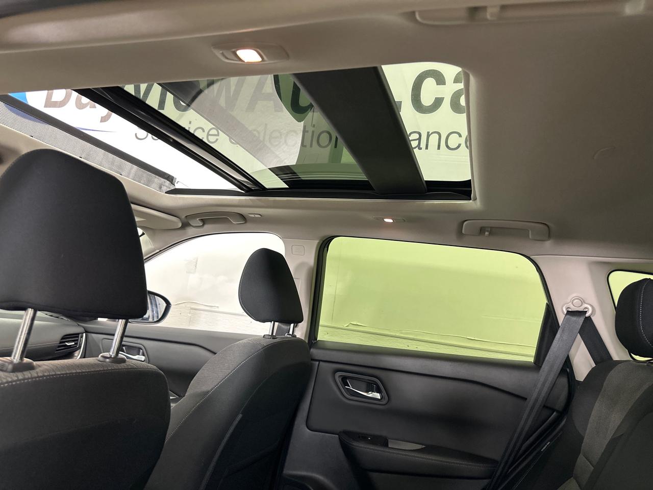 2024 Nissan Rogue SV MOONROOF Photo