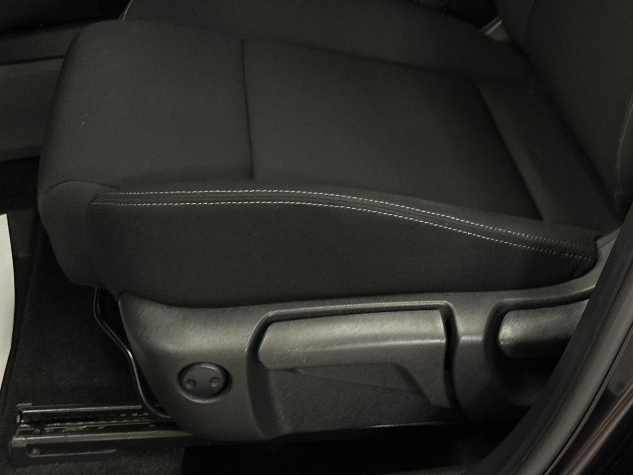 2024 Nissan Rogue S Photo