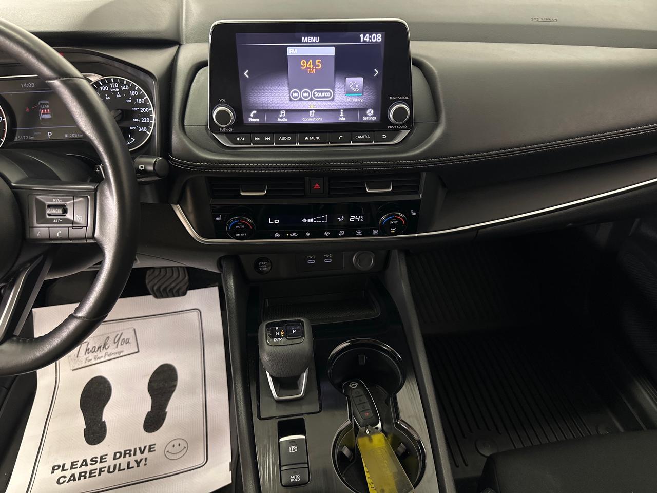 2024 Nissan Rogue S Photo