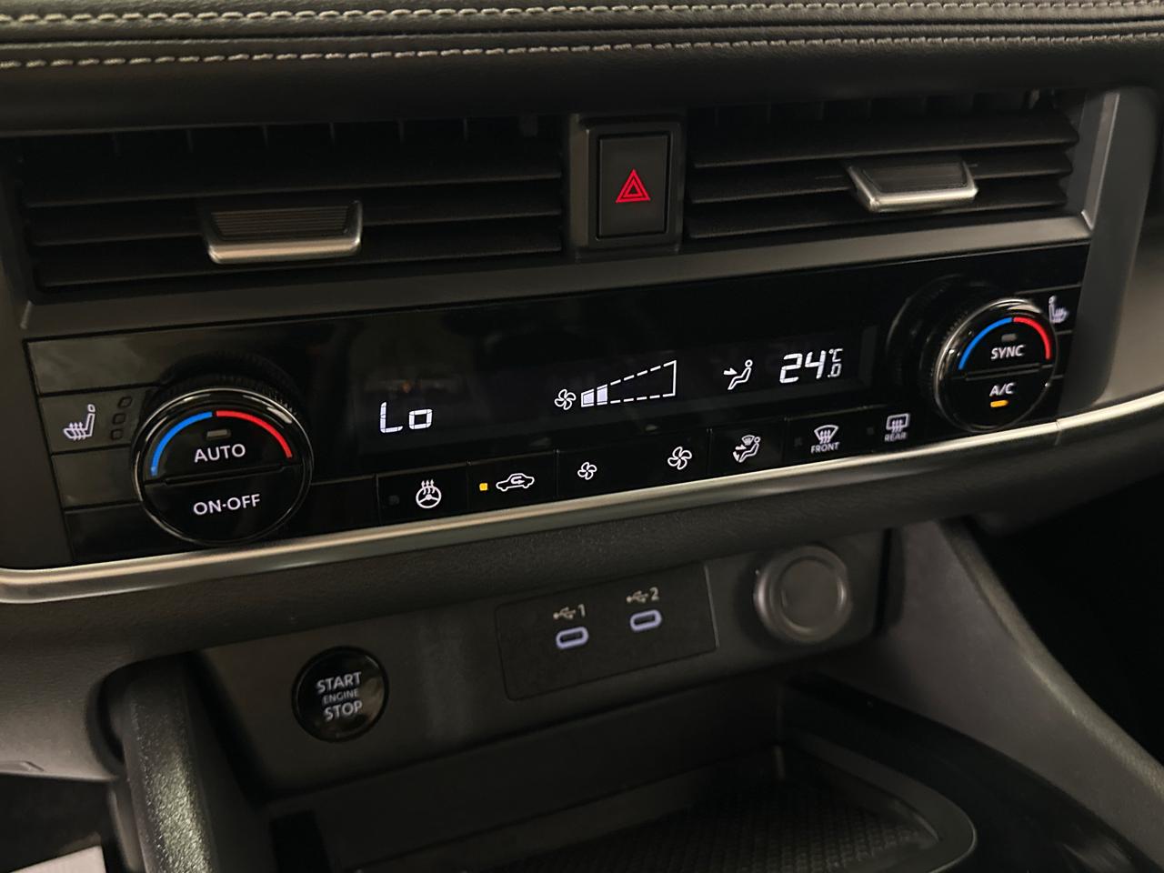 2024 Nissan Rogue S Photo