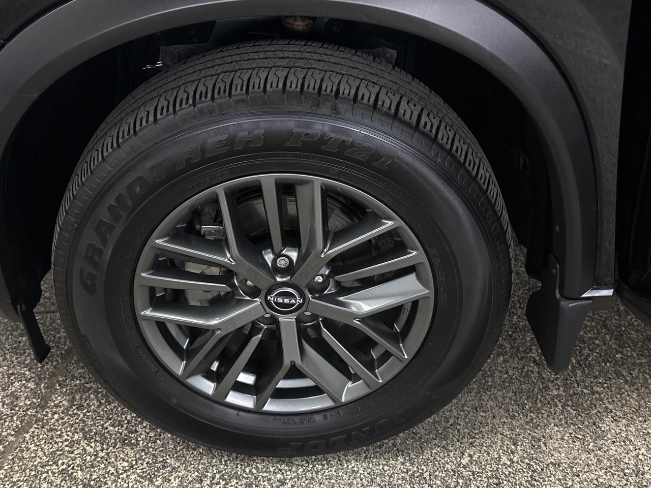 2024 Nissan Rogue S Photo