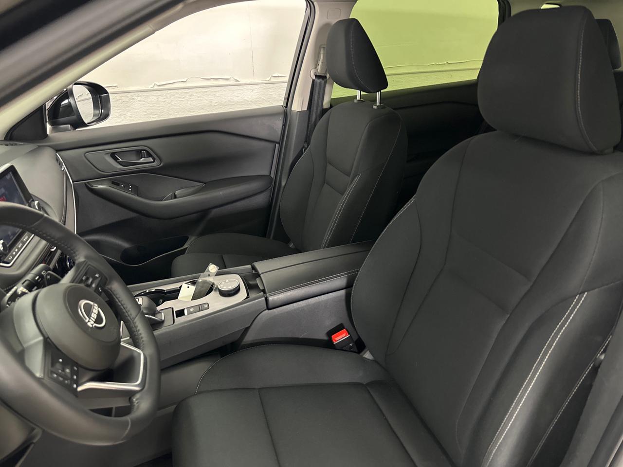 2024 Nissan Rogue S Photo