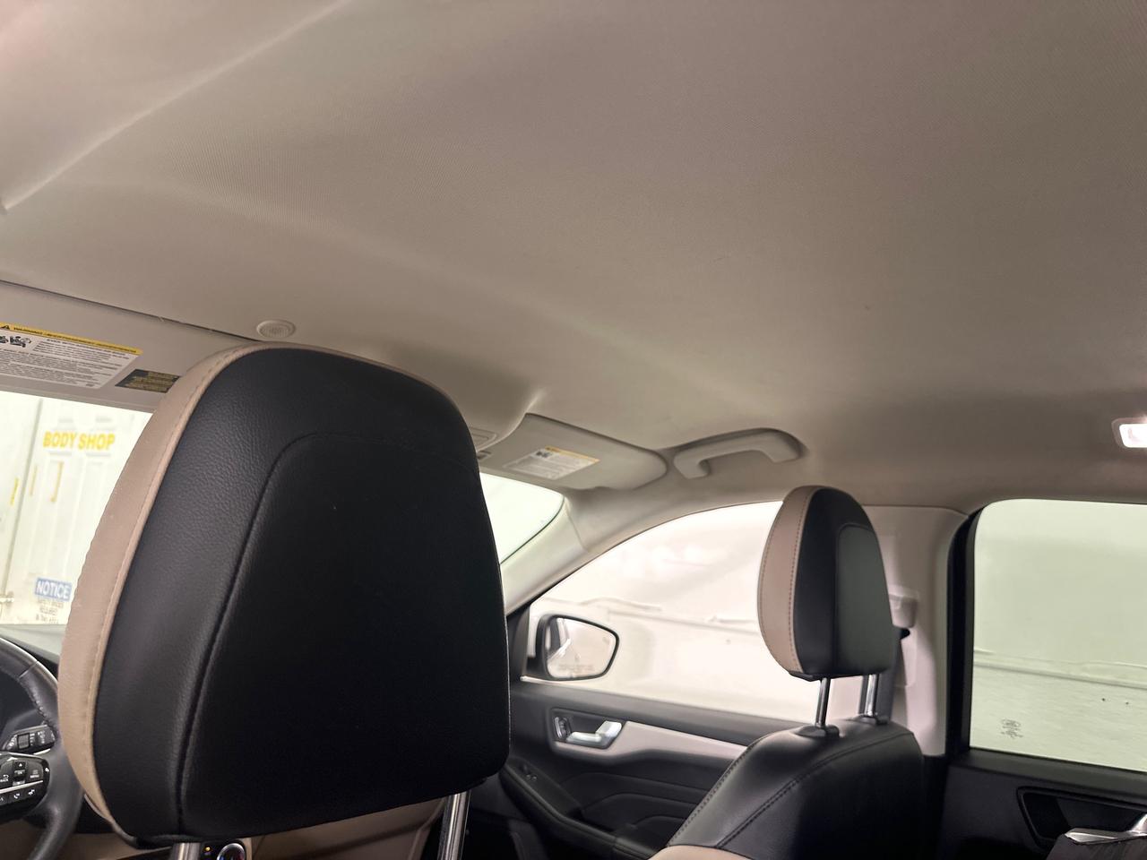 2022 Ford Escape SEL 4dr All-Wheel Drive Photo