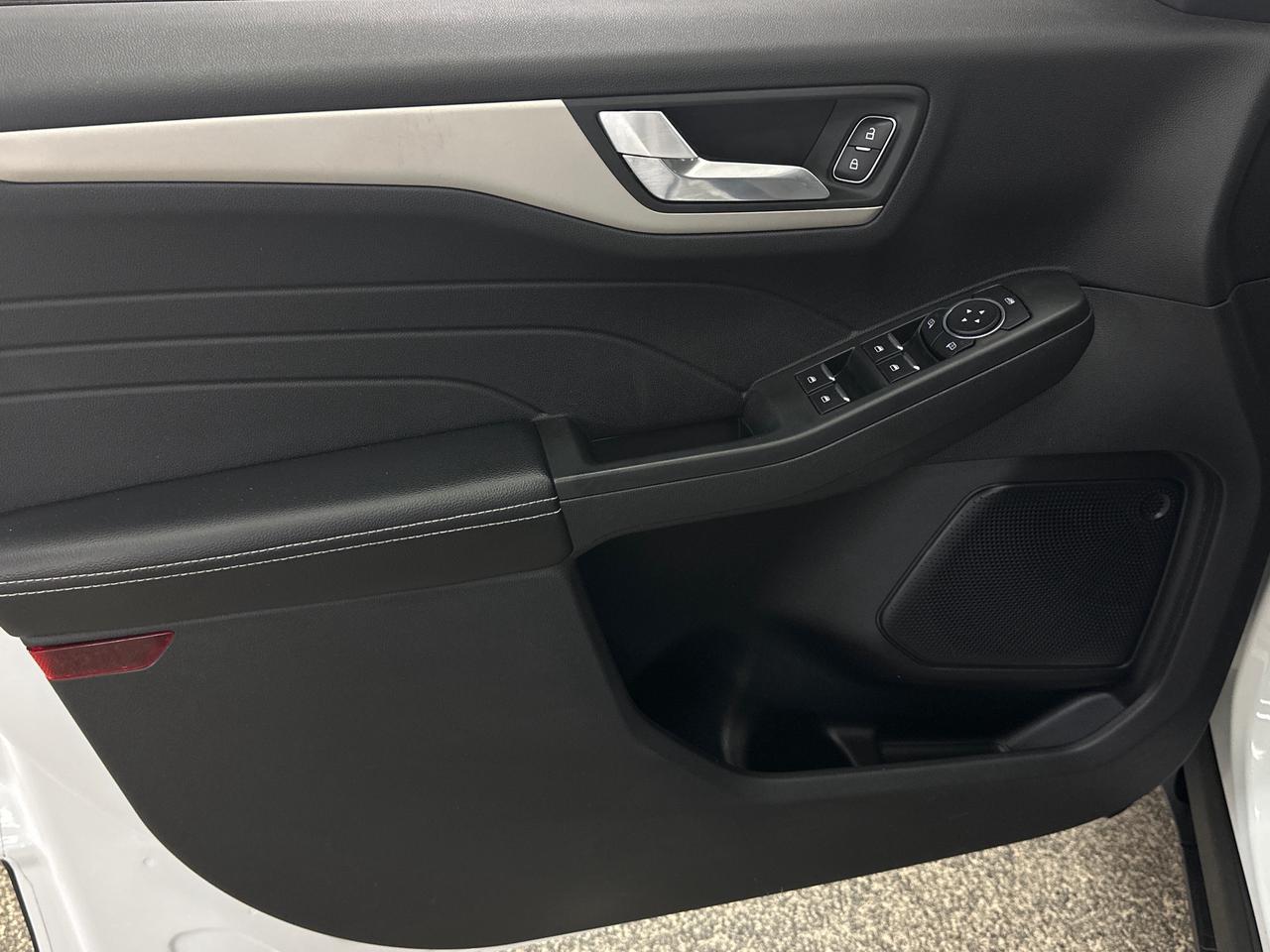2022 Ford Escape SEL 4dr All-Wheel Drive Photo