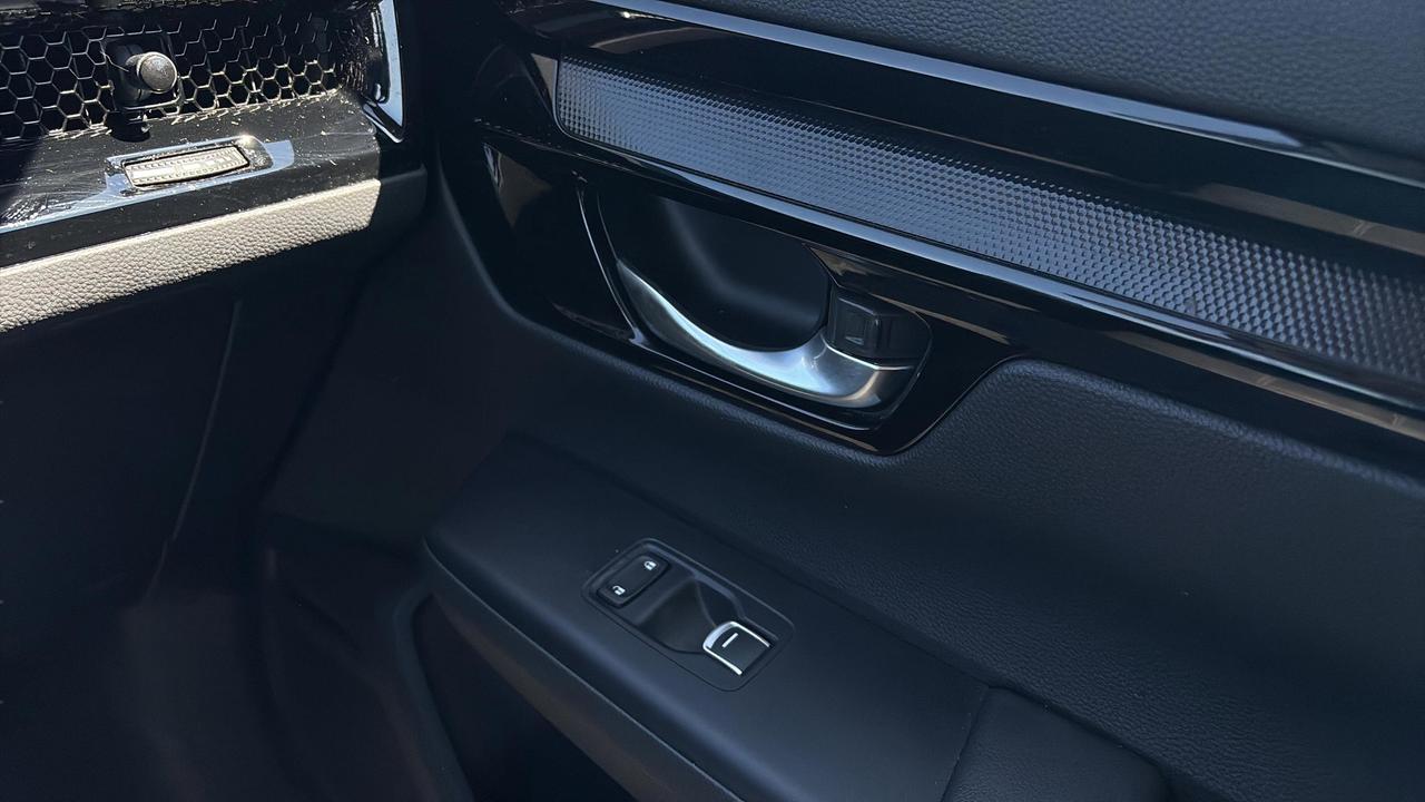 2024 Honda CR-V EX-L AWD Photo