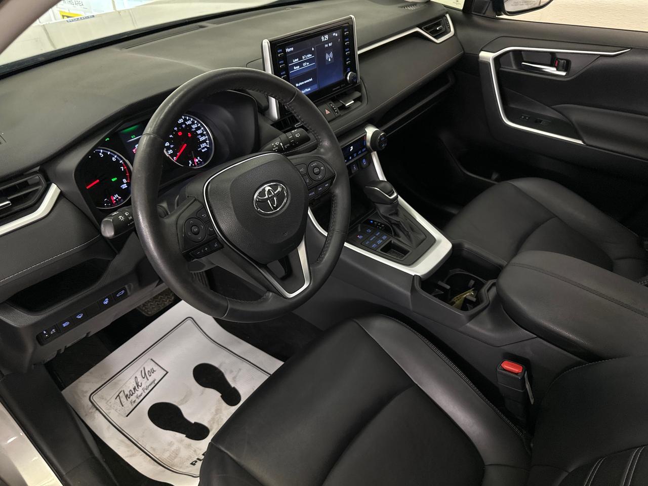 2022 Toyota RAV4 XLE 4dr All-wheel Drive Photo