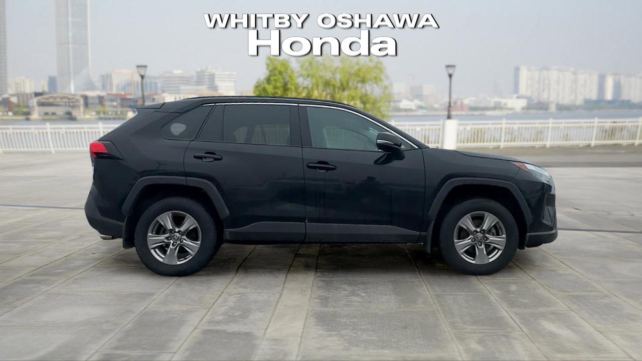 2024 Toyota RAV4 XLE AWD Photo