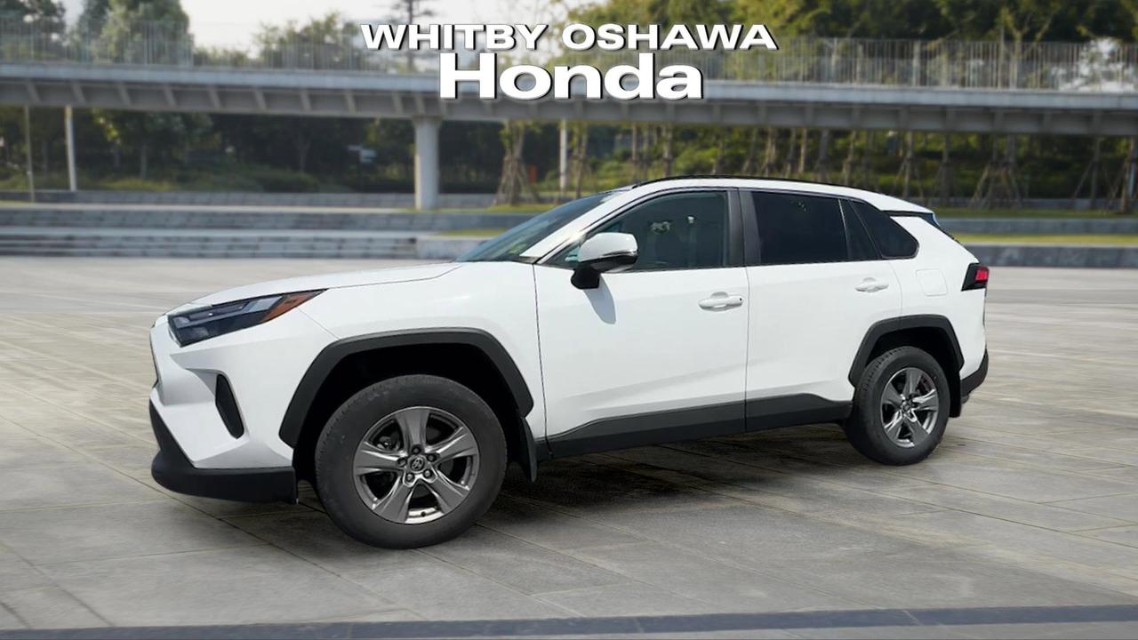 2025 Toyota RAV4 XLE AWD Photo