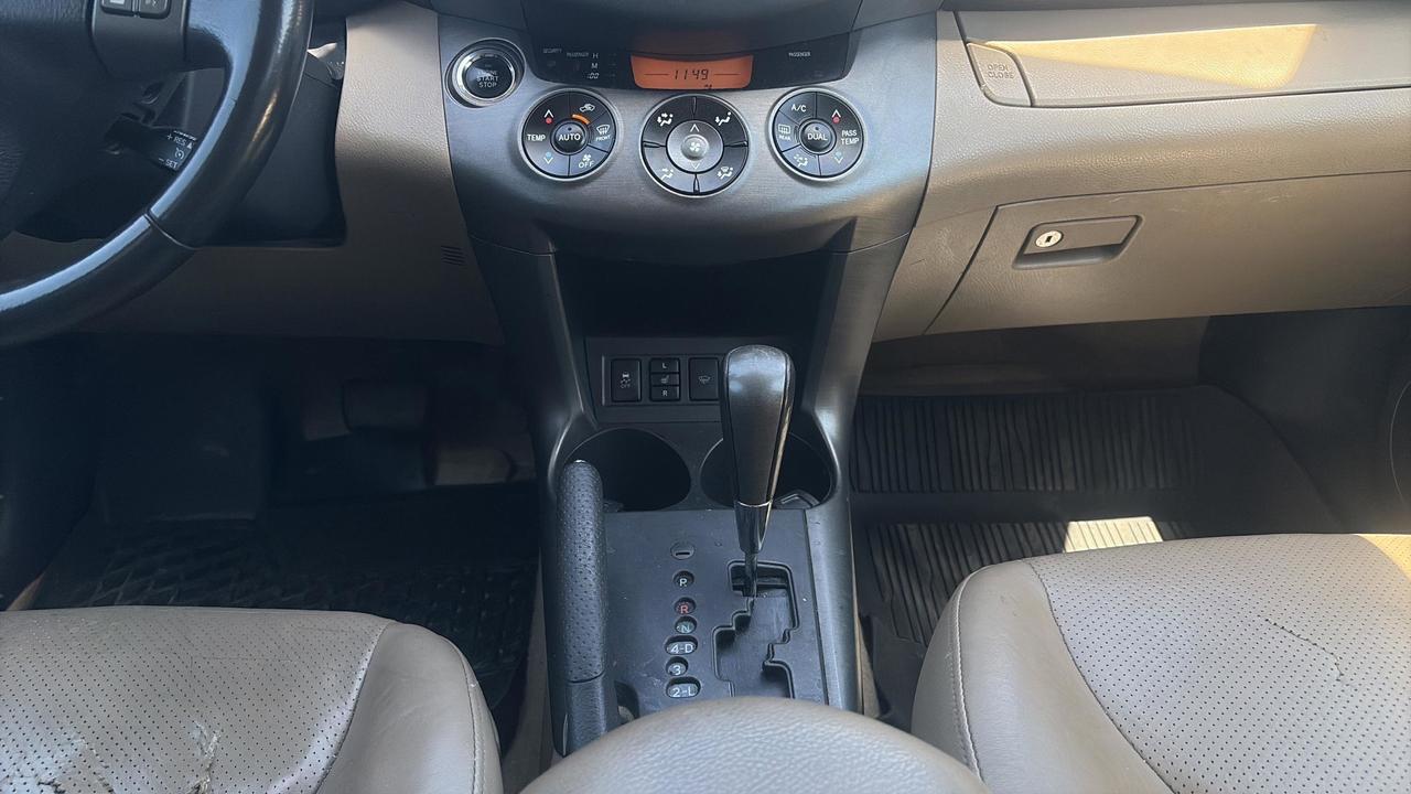 2010 Toyota RAV4 4WD 4DR V6 LIMITED Photo