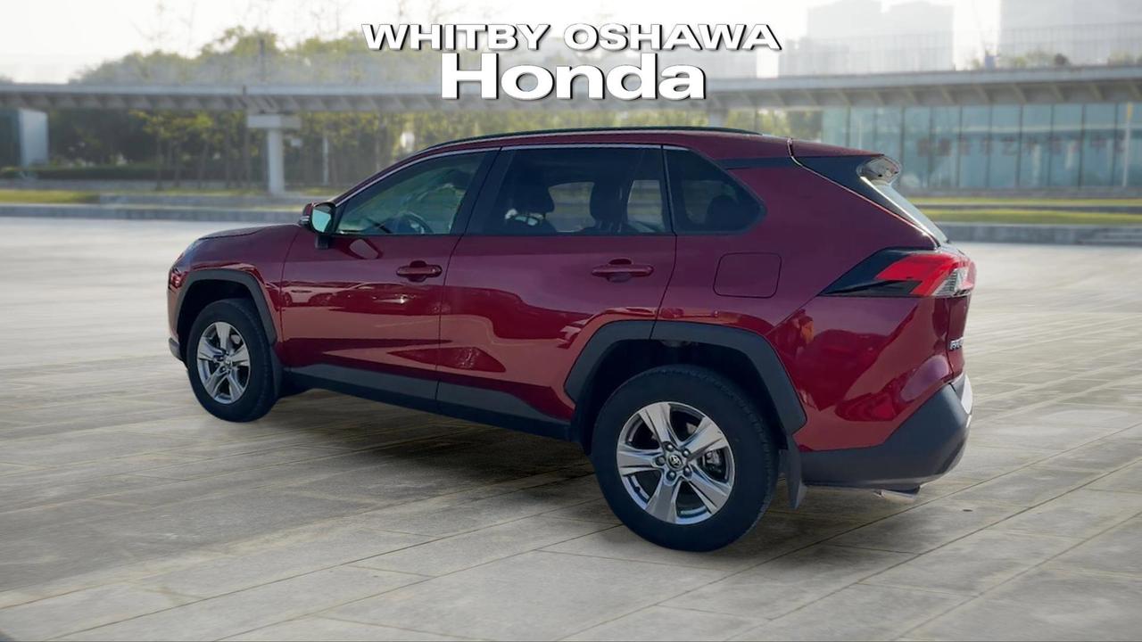 2025 Toyota RAV4 XLE AWD Photo