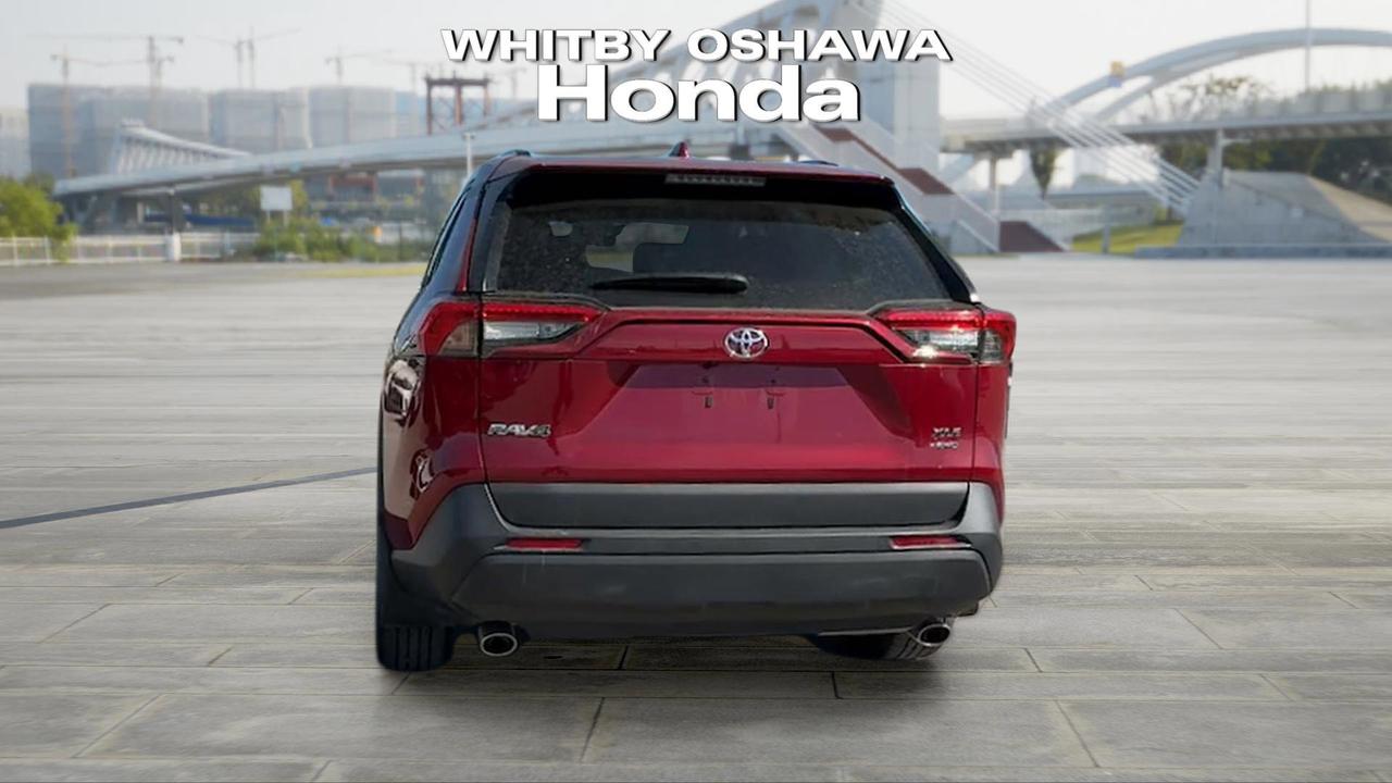 2025 Toyota RAV4 XLE AWD Photo