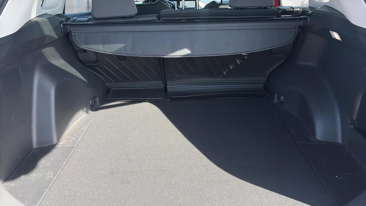 2025 Toyota RAV4 XLE AWD Photo