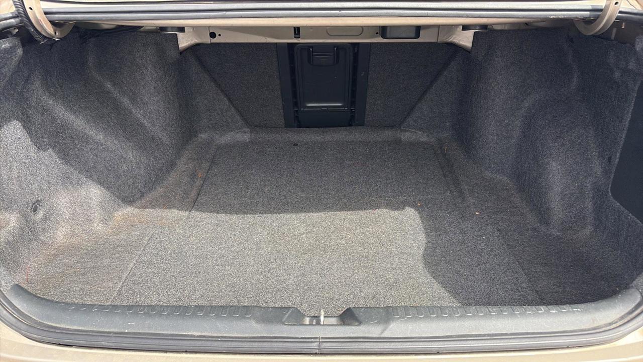 2005 Honda Accord 4dr LX-G Auto Photo