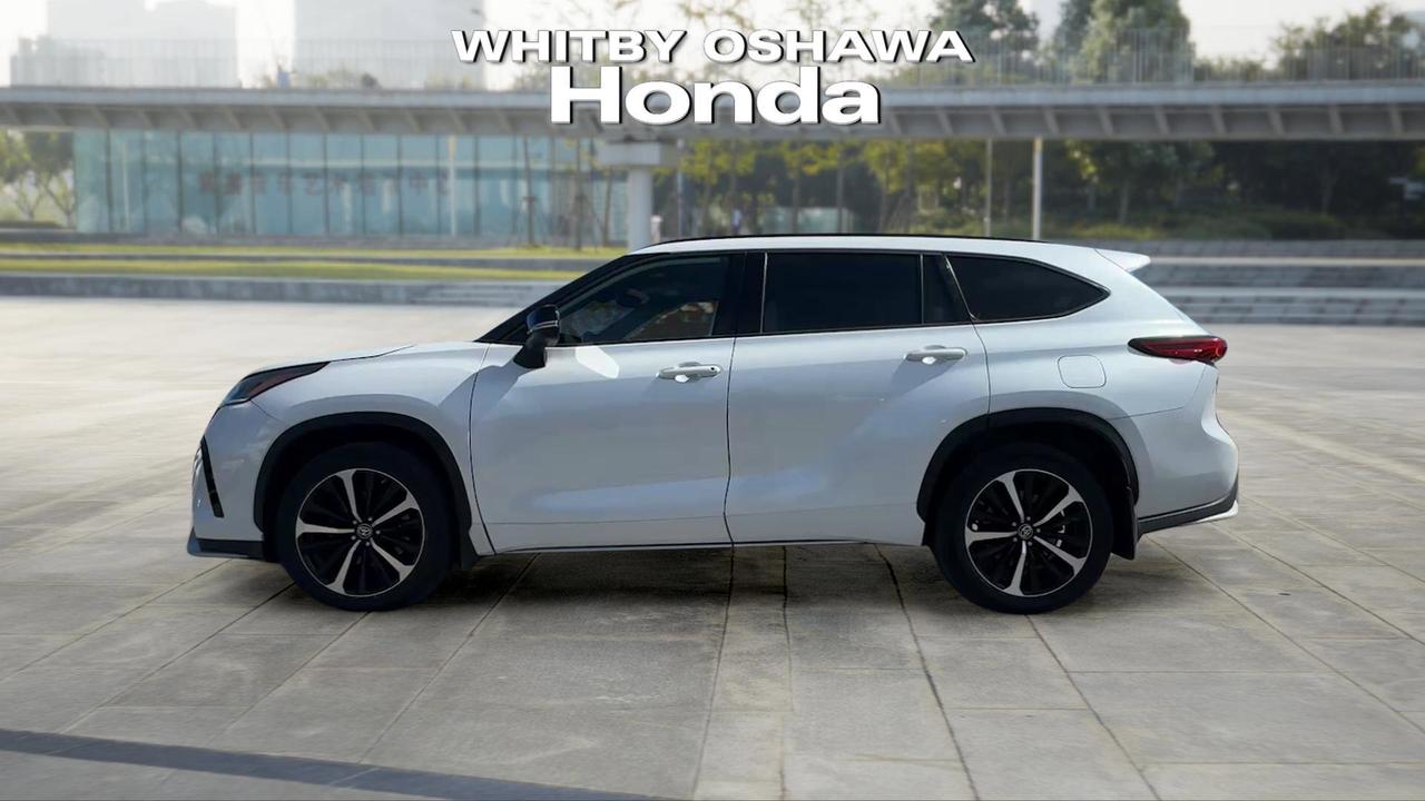2022 Toyota Highlander XSE AWD Photo
