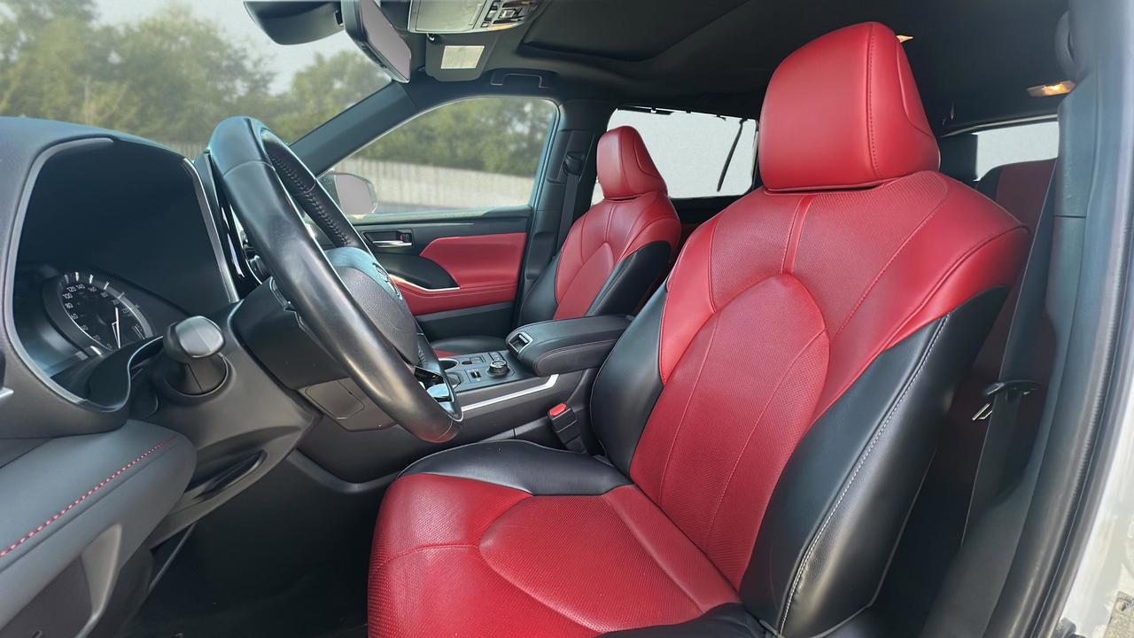 2022 Toyota Highlander XSE AWD Photo