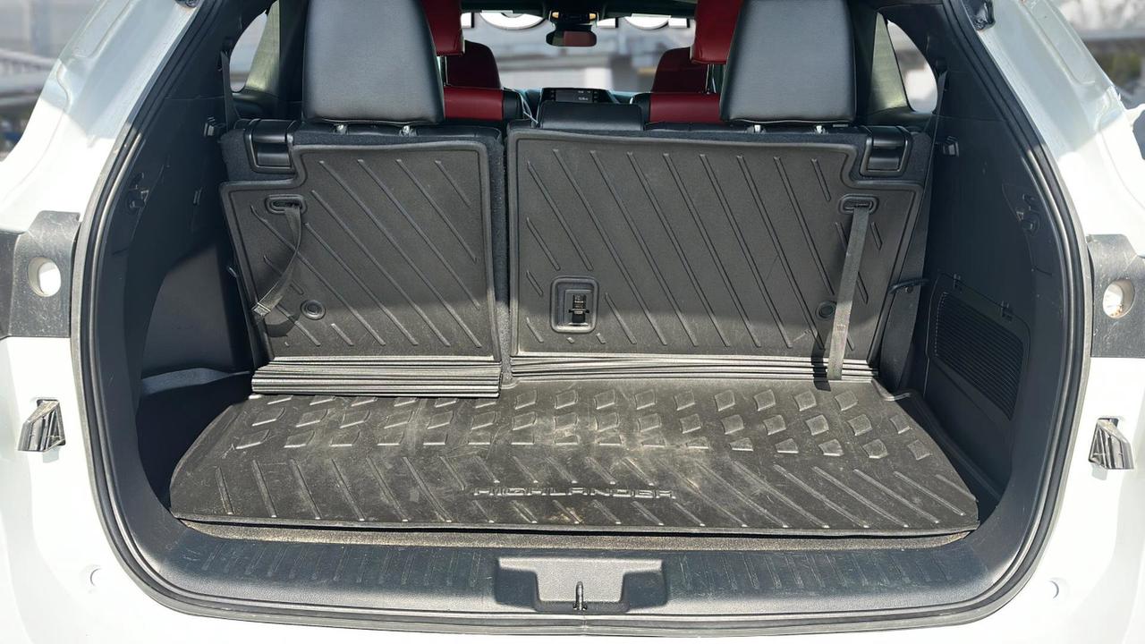 2022 Toyota Highlander XSE AWD Photo