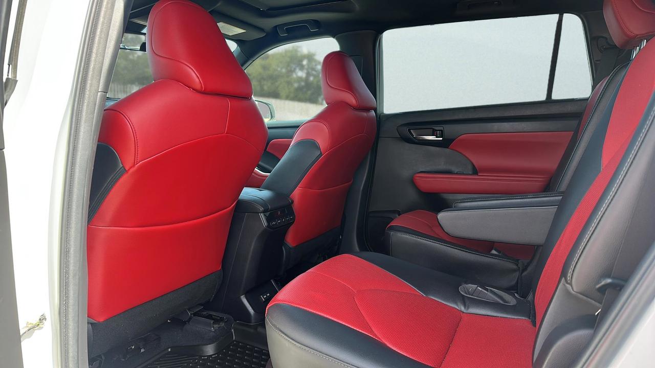 2022 Toyota Highlander XSE AWD Photo