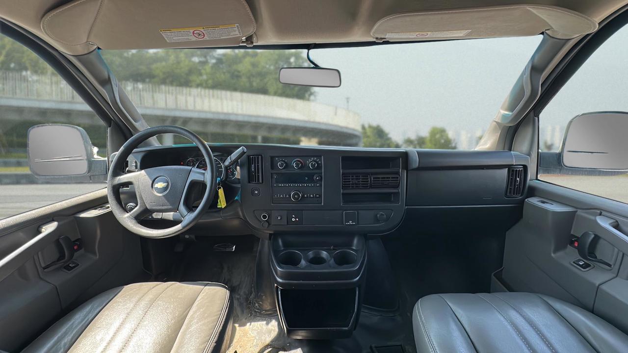 2020 Chevrolet Express 2500 Cargo Photo