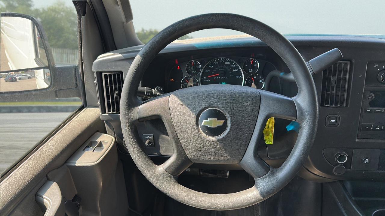 2020 Chevrolet Express 2500 Cargo Photo