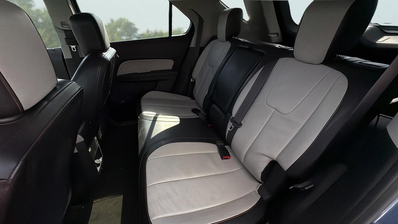 2012 Chevrolet Equinox FWD 4dr LTZ Photo