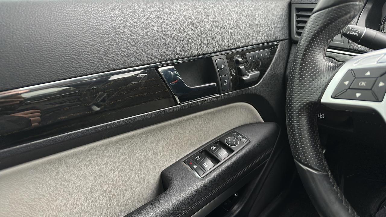 2012 Mercedes-Benz E-Class Base Photo