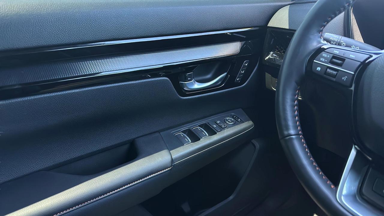 2025 Honda CR-V Hybrid Touring AWD Photo