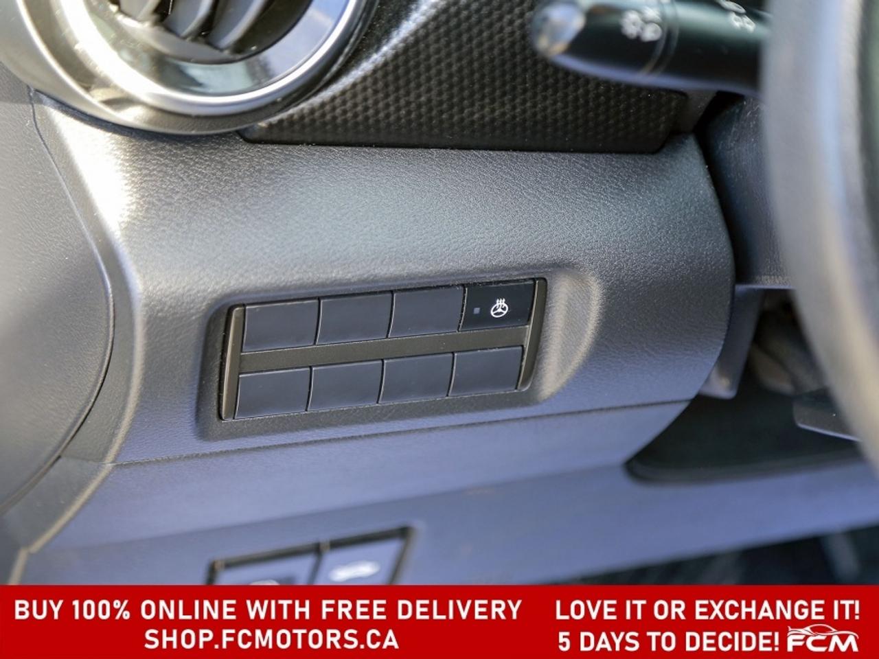 2021 Nissan Kicks SV ~AUTOMATIC, FULLY CERTIFIED WITH WARRANTY!!!!~ Photo