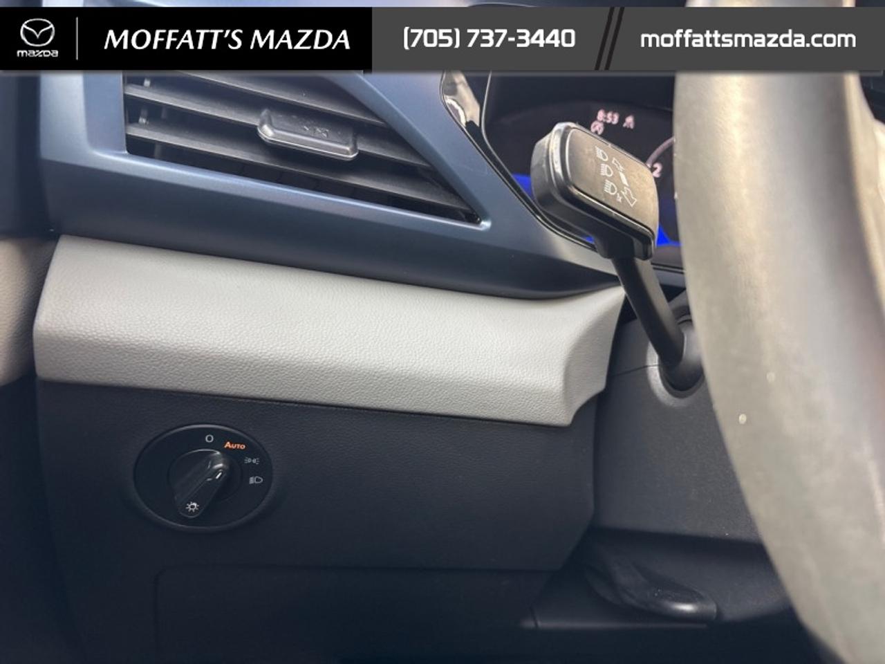 2022 Volkswagen Taos Comfortline 4Motion Photo