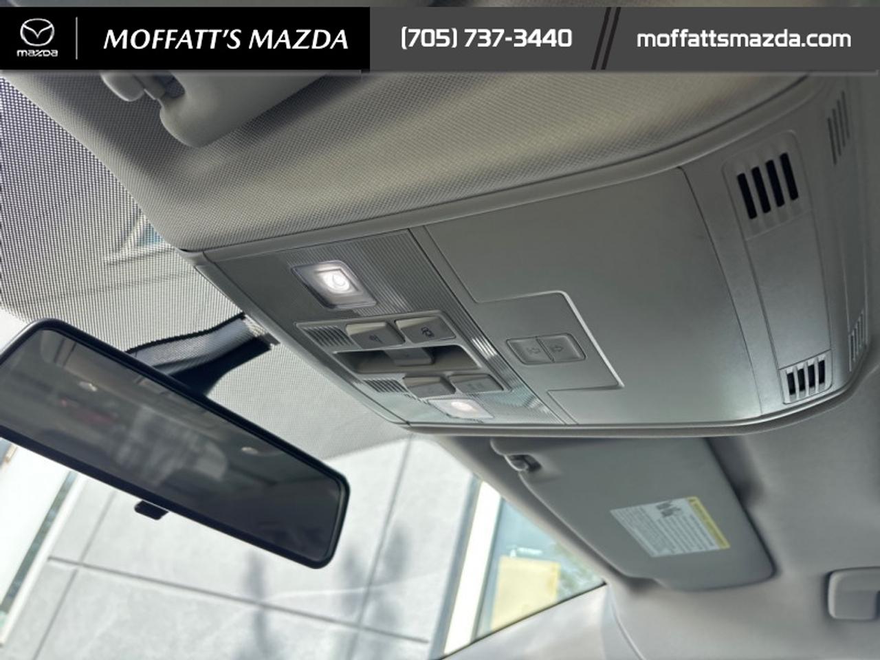 2022 Volkswagen Taos Comfortline 4Motion Photo