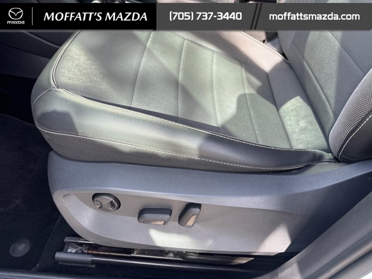 2022 Volkswagen Taos Comfortline 4Motion Photo