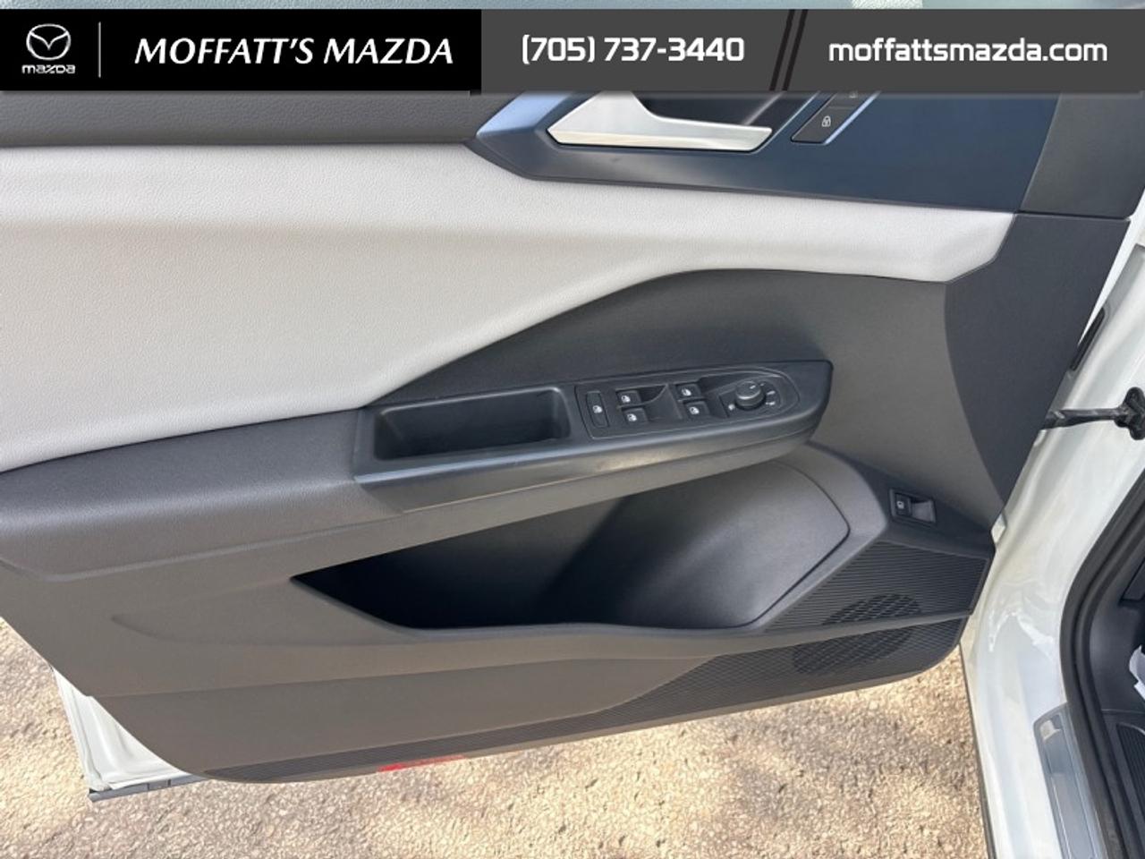 2022 Volkswagen Taos Comfortline 4Motion Photo