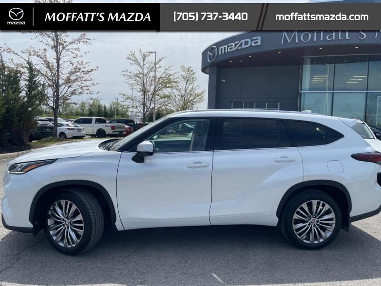 2024 Toyota Highlander Hybrid Limited Photo
