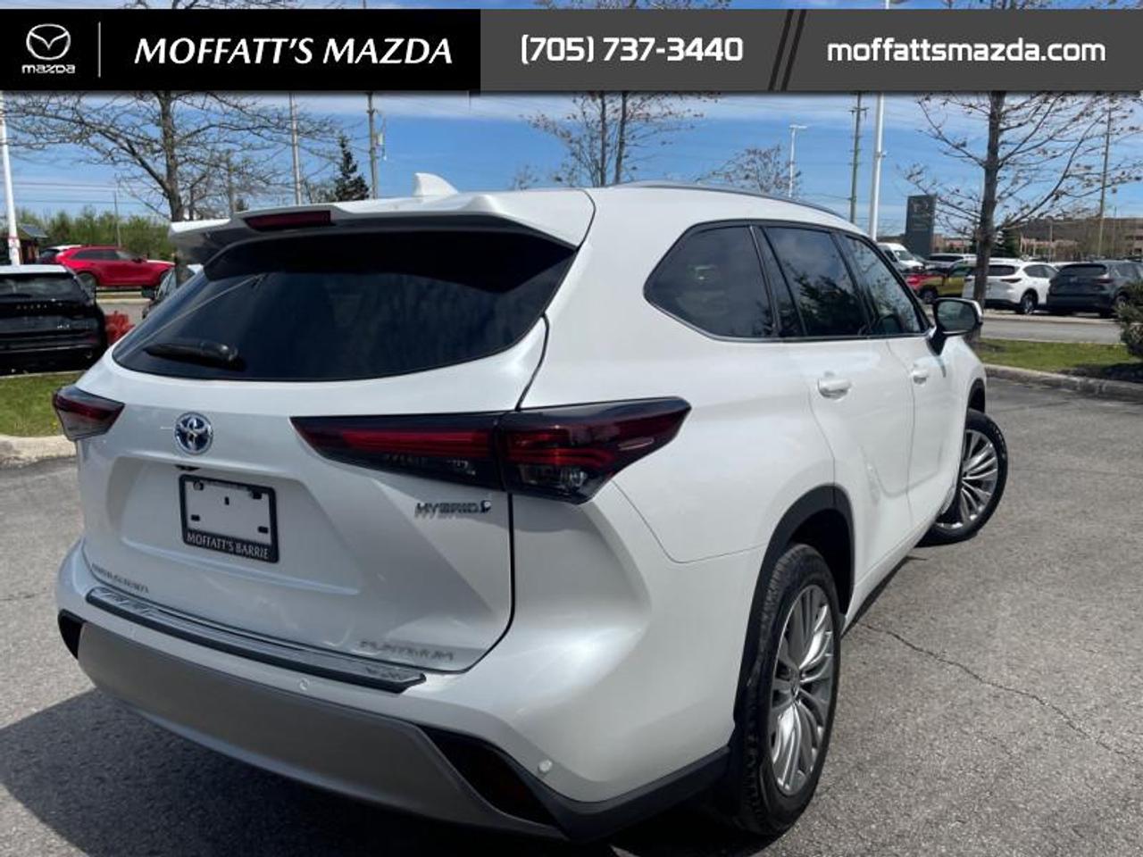 2024 Toyota Highlander Hybrid Limited Photo