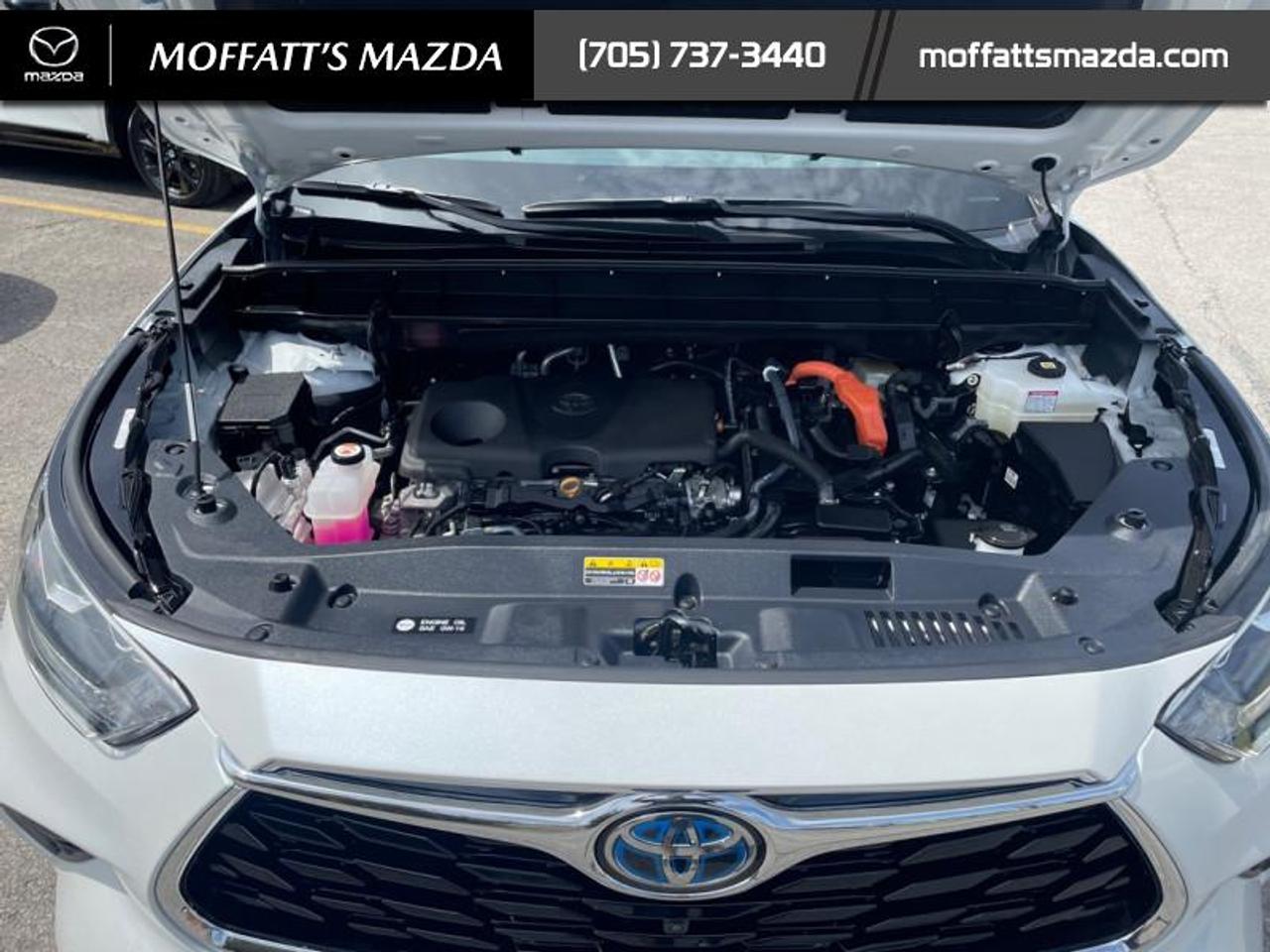 2024 Toyota Highlander Hybrid Limited Photo