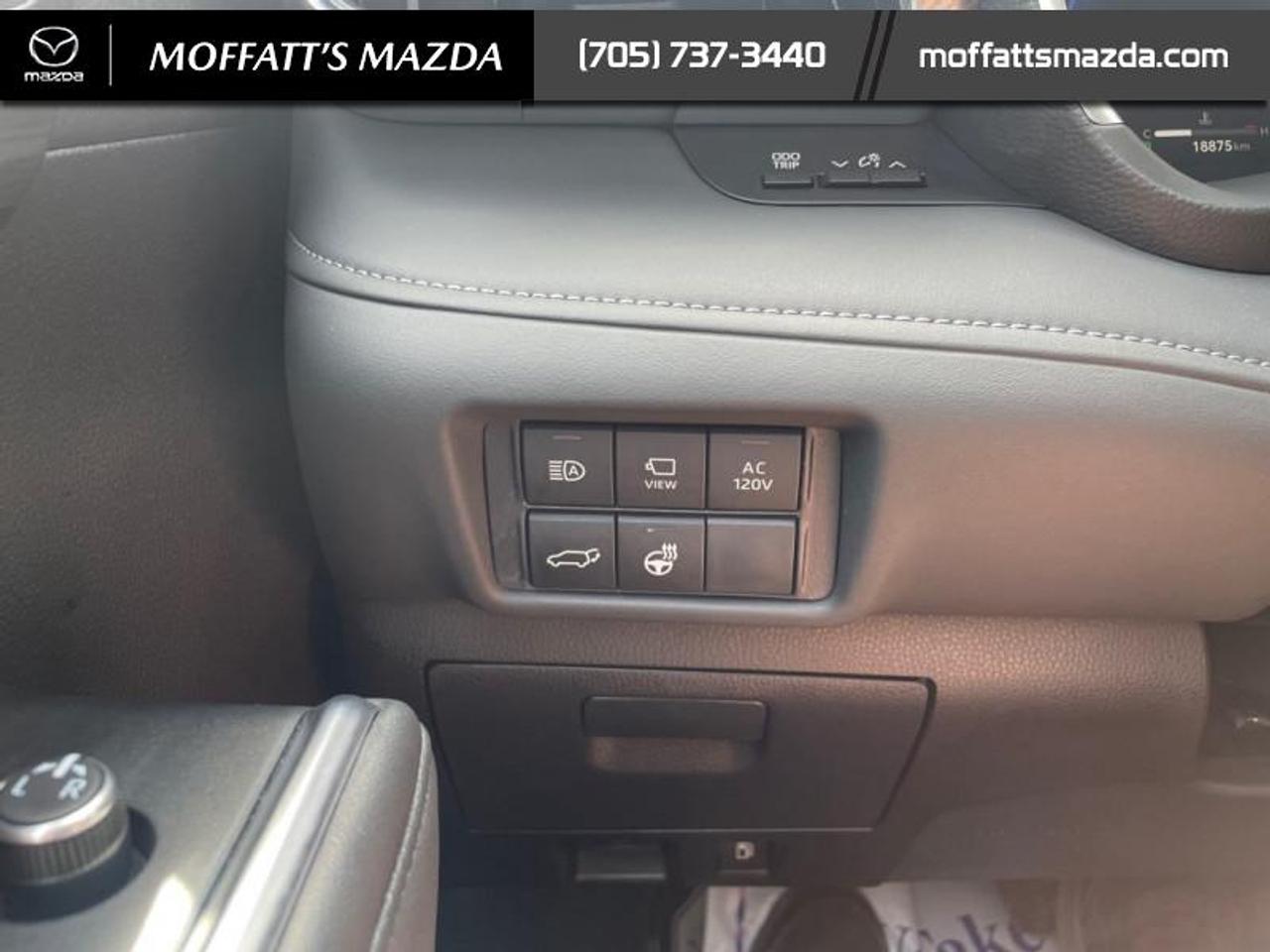 2024 Toyota Highlander Hybrid Limited Photo