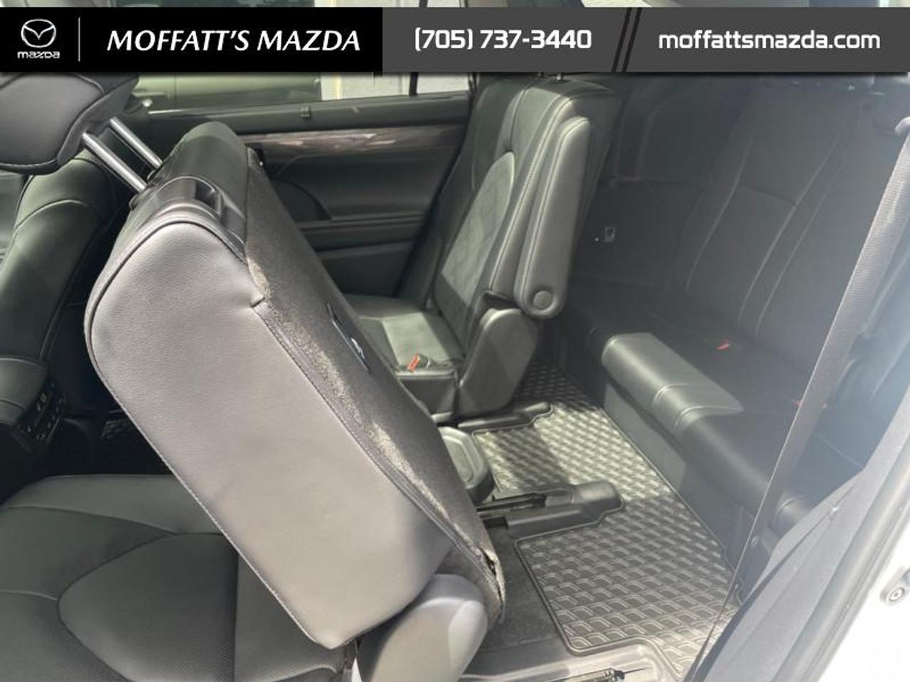 2024 Toyota Highlander Hybrid Limited Photo