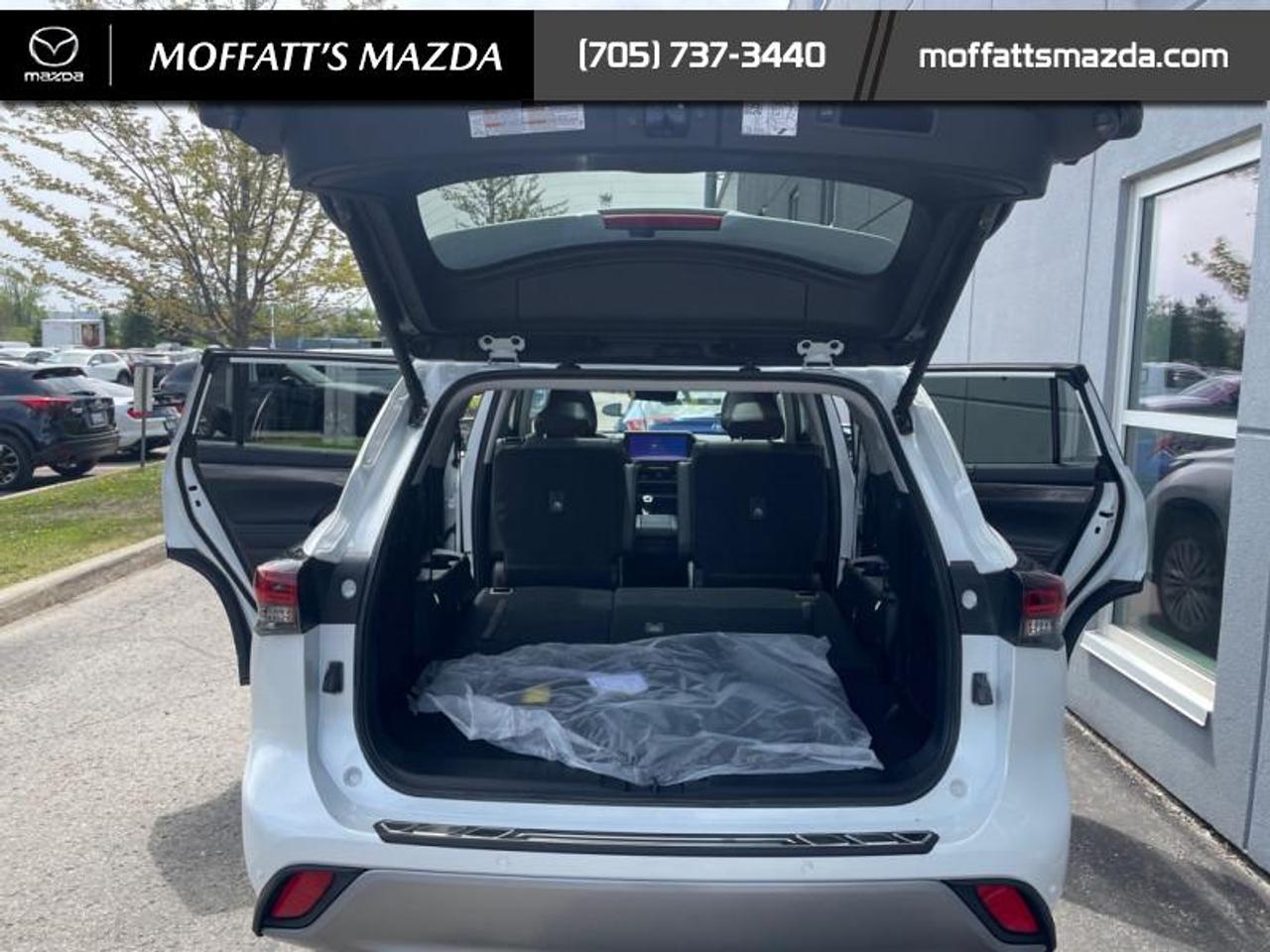 2024 Toyota Highlander Hybrid Limited Photo