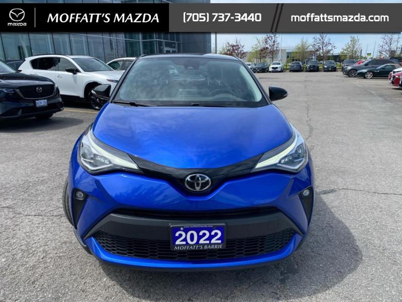 2022 Toyota C-HR XLE Premium Photo