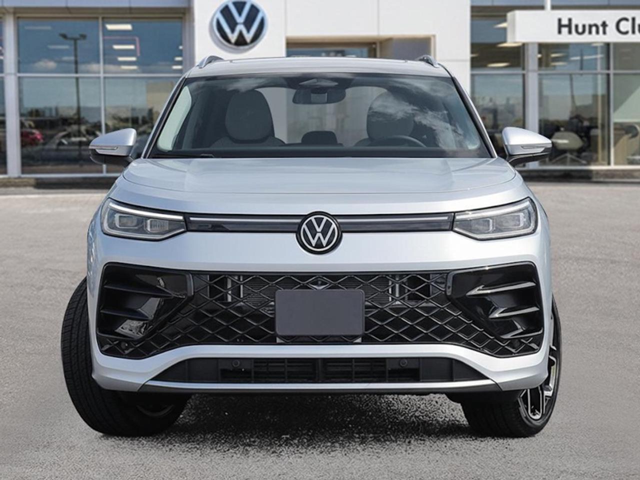 2026 Volkswagen Tiguan Highline Turbo R-Line Photo