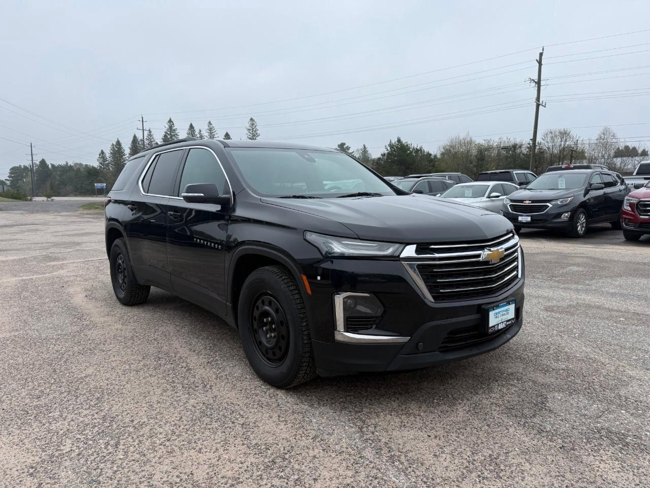 2023 Chevrolet Traverse LT Cloth WINTER TIRES AND WHEELS. ALL WEATHER MATS Photo
