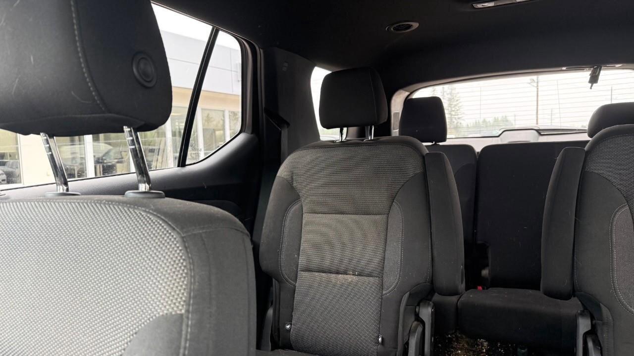 2023 Chevrolet Traverse LT Cloth WINTER TIRES AND WHEELS. ALL WEATHER MATS Photo