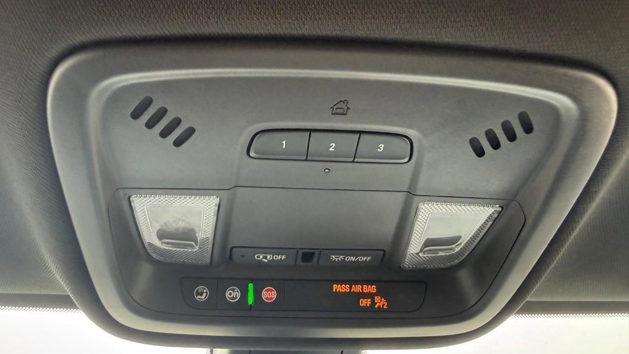 2023 Chevrolet Traverse LT Cloth WINTER TIRES AND WHEELS. ALL WEATHER MATS Photo