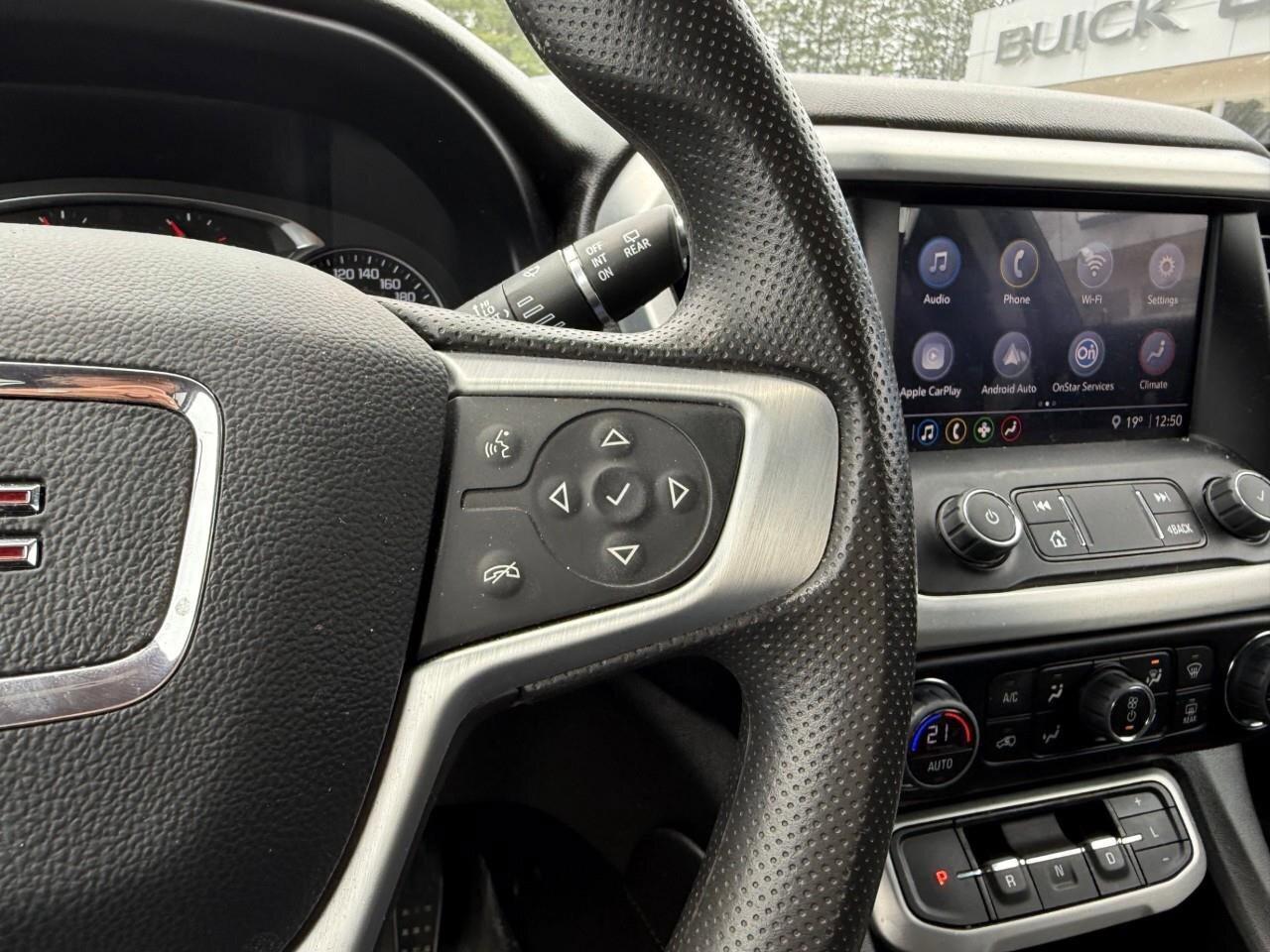 2023 GMC Acadia SLE TRAILERING PKG. 6 PASSENGER SEATING. Photo