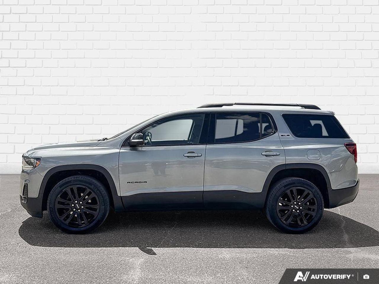 2023 GMC Acadia SLE TRAILERING PKG. 6 PASSENGER SEATING. Photo
