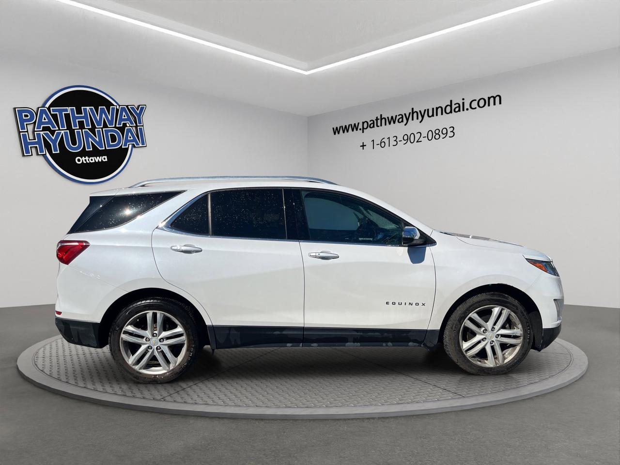 2018 Chevrolet Equinox Premier | Reverse Cam | Heated Seats Photo