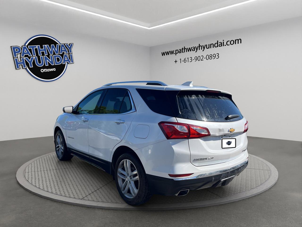 2018 Chevrolet Equinox Premier | Reverse Cam | Heated Seats Photo