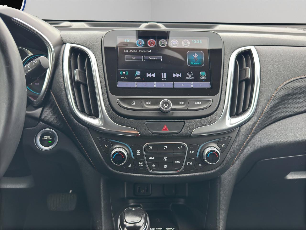 2018 Chevrolet Equinox Premier | Reverse Cam | Heated Seats Photo