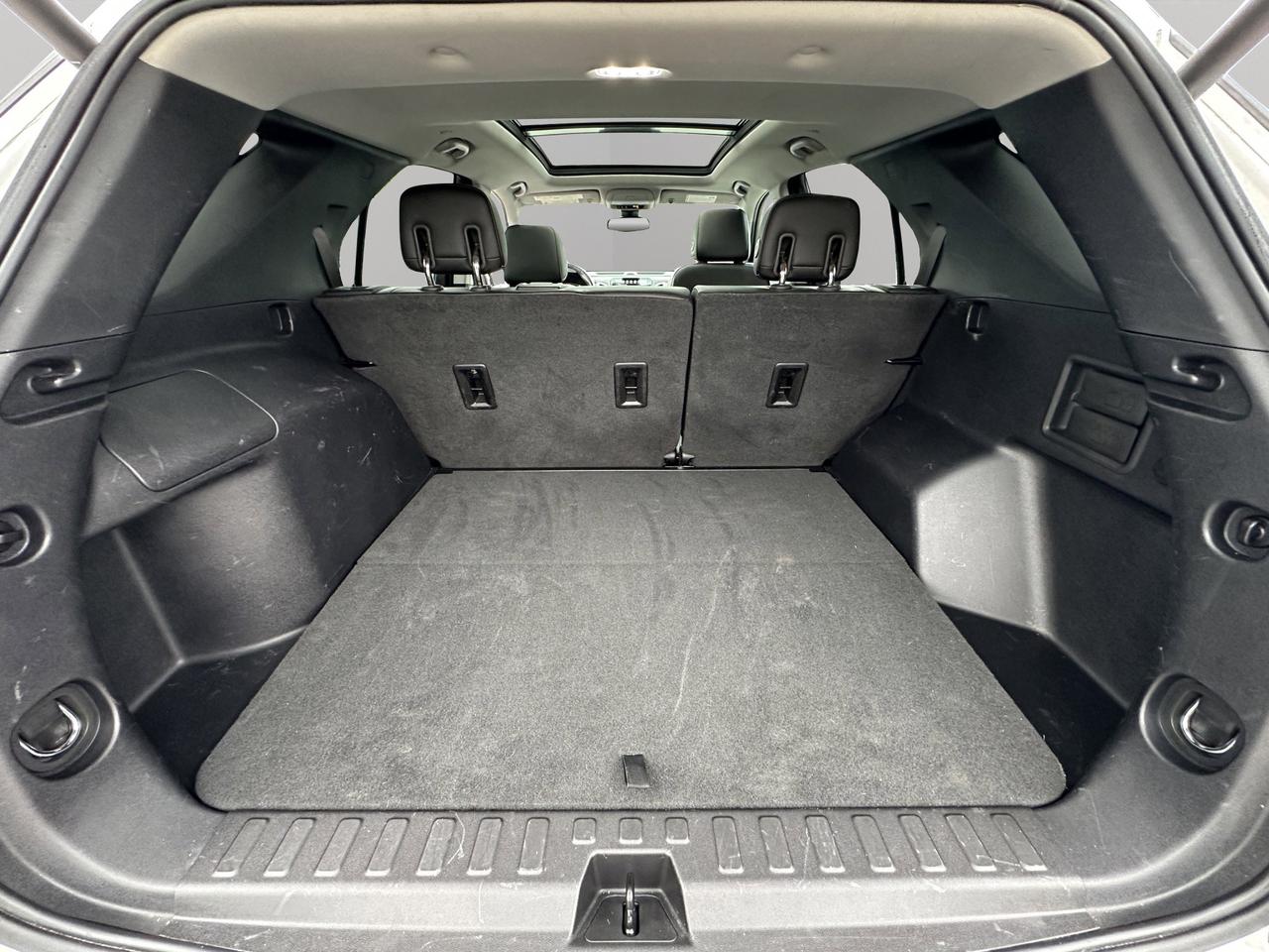 2018 Chevrolet Equinox Premier | Reverse Cam | Heated Seats Photo