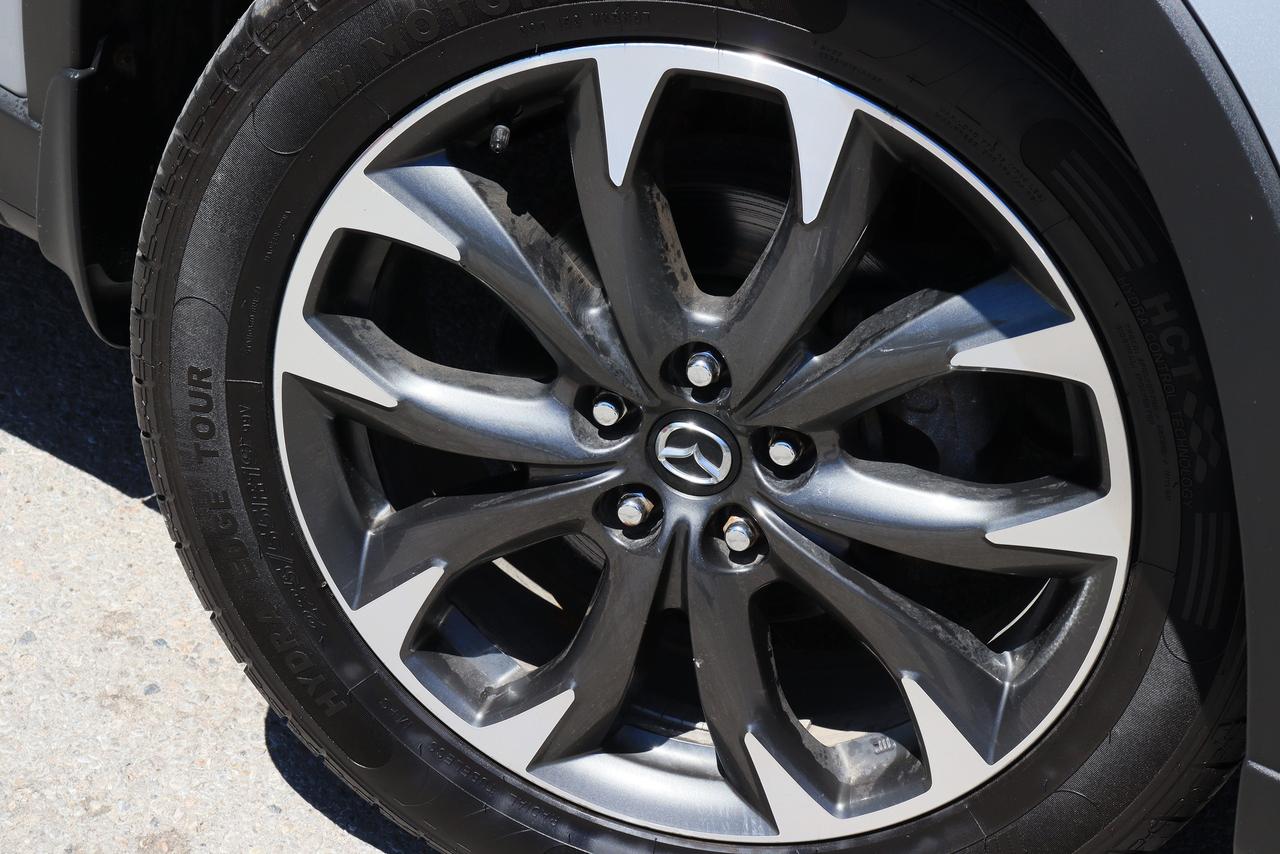 2016 Mazda CX-5 GT | AWD | Leather | Sunroof | Cam | BSM & More! Photo11