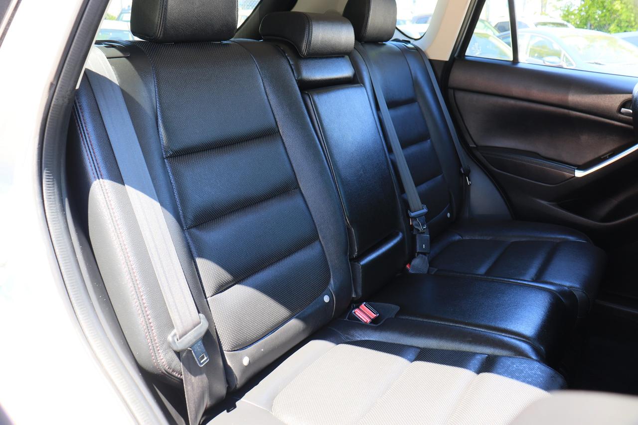 2016 Mazda CX-5 GT | AWD | Leather | Sunroof | Cam | BSM & More! Photo31